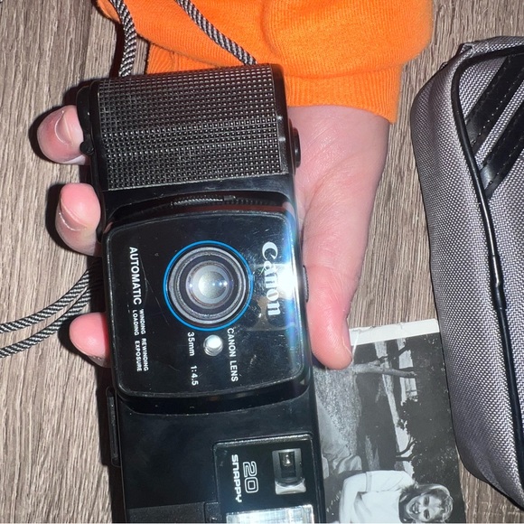Vintage 80s Canon Snappy 20 35mm point and shoot camera film photography - Picture 10 of 15